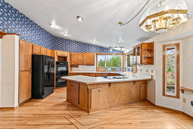 4231 Tamarack Drive, Medford, OR 97504