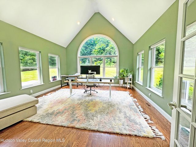 115 Autumn Chase Drive, Hopewell Junction, NY 12533