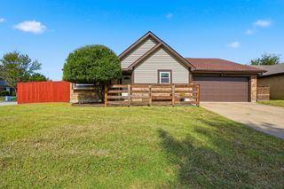 4701 Moss Rose Drive, Fort Worth, TX 76137