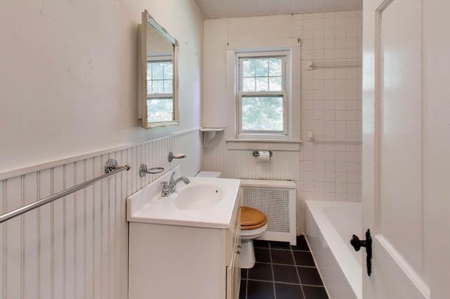 72 Sexton Ave, Westwood, MA 02090