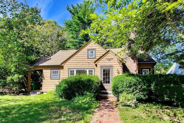 72 Sexton Ave, Westwood, MA 02090