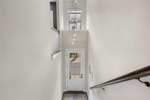 207 Mitchell Lane, Woodstock, GA 30188