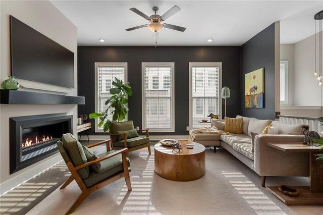 207 Mitchell Lane, Woodstock, GA 30188