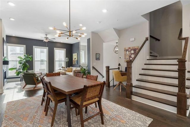 207 Mitchell Lane, Woodstock, GA 30188