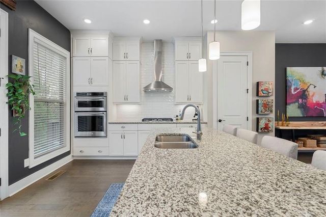 207 Mitchell Lane, Woodstock, GA 30188