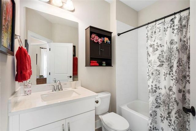 207 Mitchell Lane, Woodstock, GA 30188