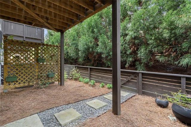 207 Mitchell Lane, Woodstock, GA 30188