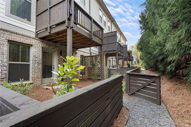 207 Mitchell Lane, Woodstock, GA 30188