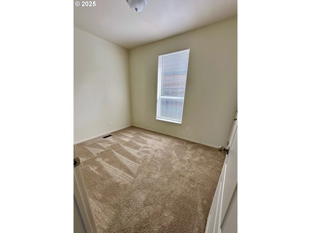 98041 Hall Way Road 19, Brookings, OR 97415