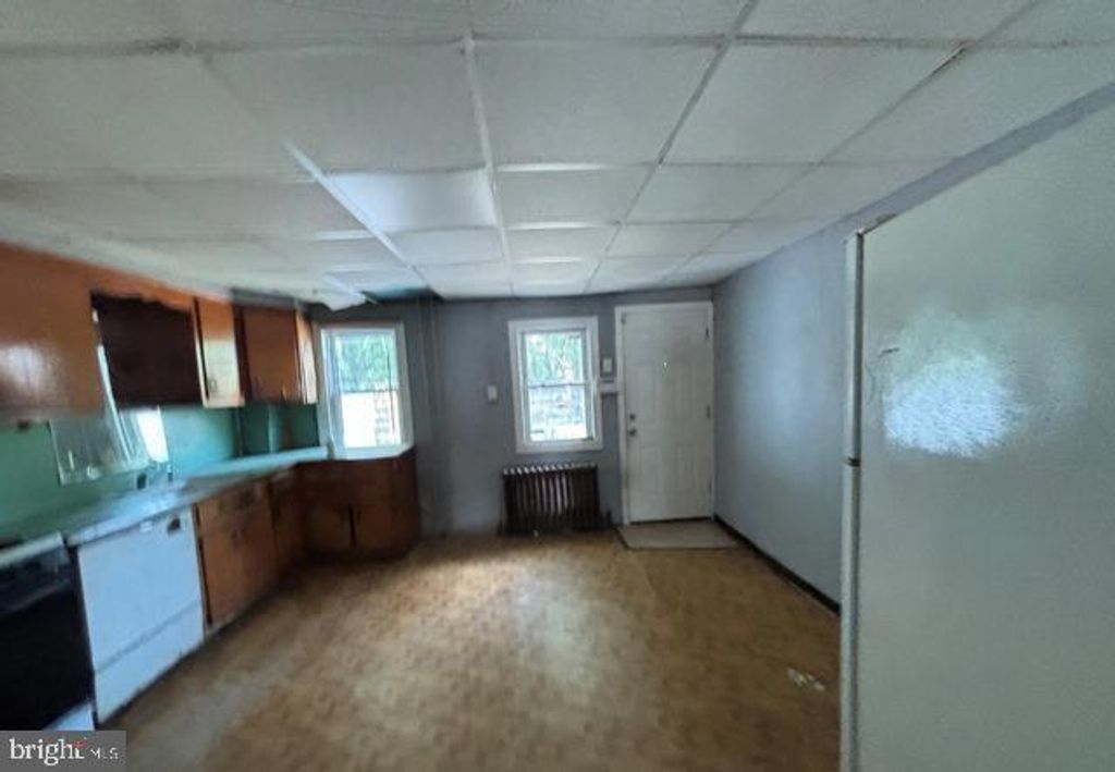 38 TYRELL AVE, Trenton, NJ 08638