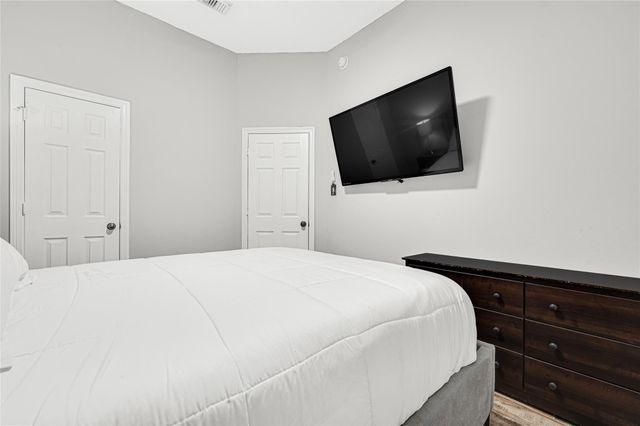 174 Horn Court, Baytown, TX 77523