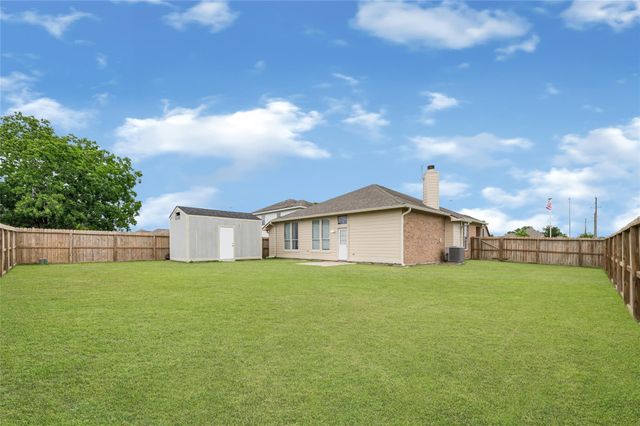 174 Horn Court, Baytown, TX 77523