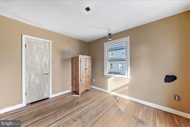 26 ASH RD, Wallingford, PA 19086