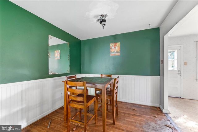 26 ASH RD, Wallingford, PA 19086