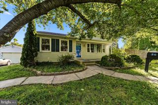 26 ASH RD, Wallingford, PA 19086