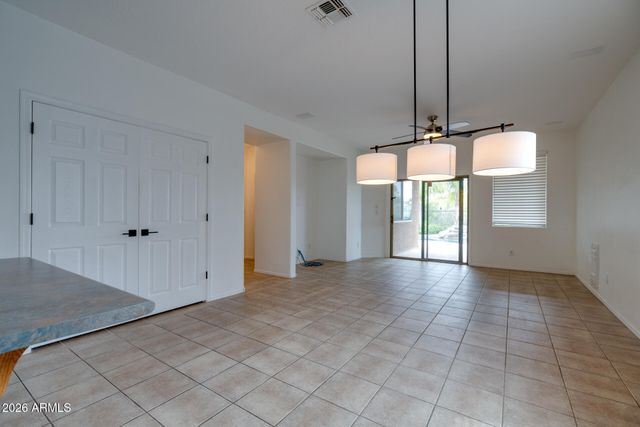 2557 W BISBEE Way, Phoenix, AZ 85086