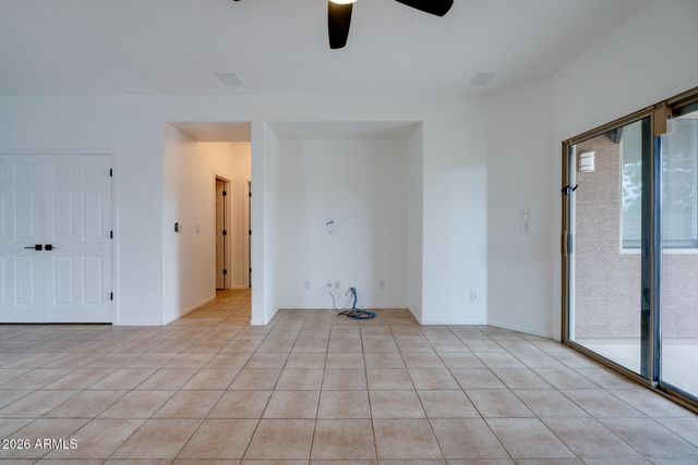 2557 W BISBEE Way, Phoenix, AZ 85086
