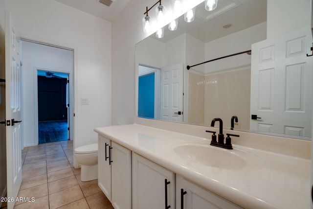 2557 W BISBEE Way, Phoenix, AZ 85086