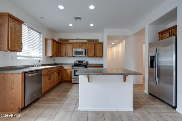 2557 W BISBEE Way, Phoenix, AZ 85086