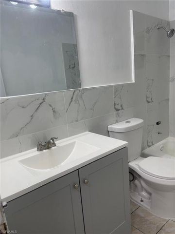 5413-5427 3rd AVE 5423, Fort Myers, FL 33907