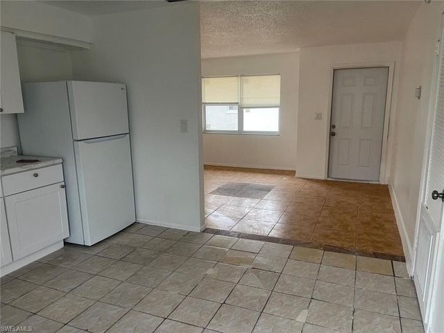 5413-5427 3rd AVE 5423, Fort Myers, FL 33907