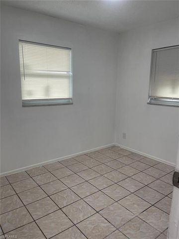 5413-5427 3rd AVE 5423, Fort Myers, FL 33907