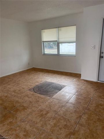 5413-5427 3rd AVE 5423, Fort Myers, FL 33907