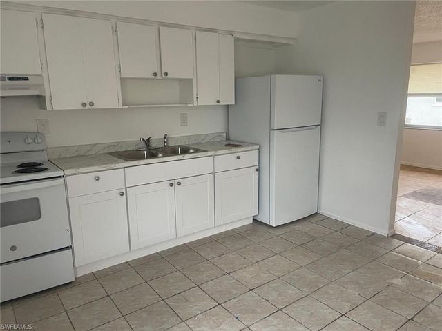 5413-5427 3rd AVE 5423, Fort Myers, FL 33907