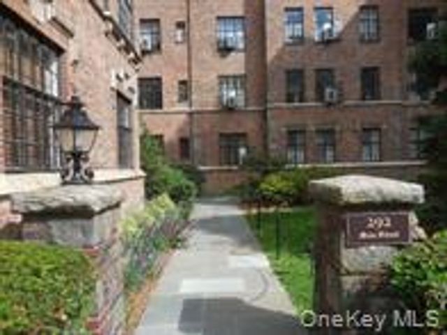 292 Main Street 6H, White Plains, NY 10601