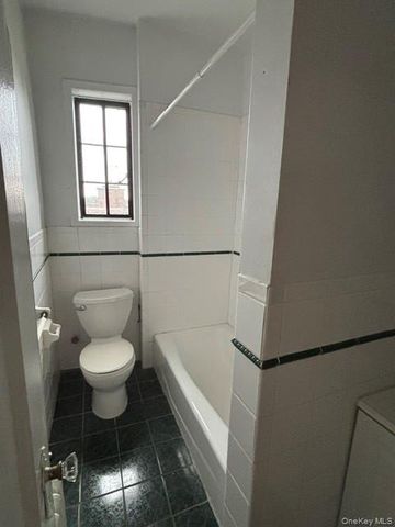 292 Main Street 6H, White Plains, NY 10601
