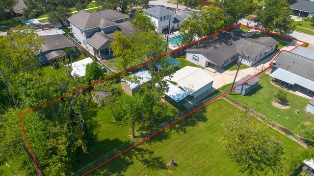 8527 Ridgepoint Drive, Houston, TX 77055