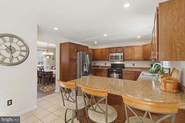 169 EMERSON, Barnegat, NJ 08005