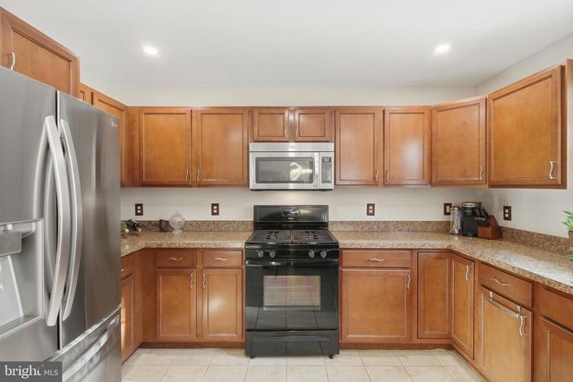 169 EMERSON, Barnegat, NJ 08005