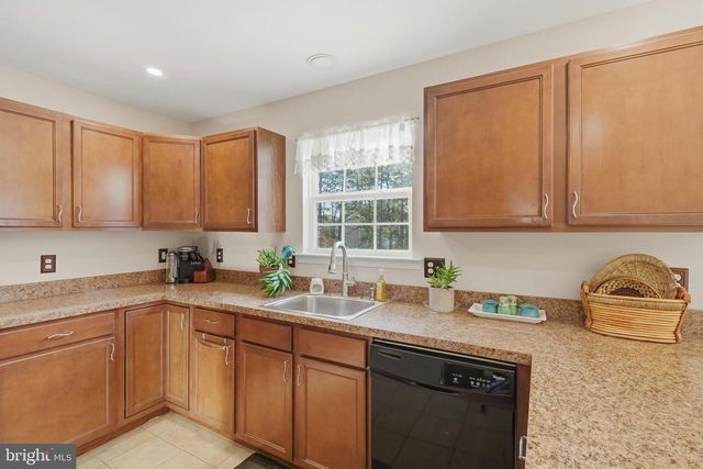 169 EMERSON, Barnegat, NJ 08005