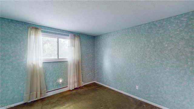 29408 Stewart Drive, North Olmsted, OH 44070