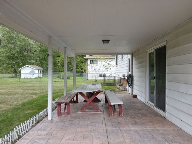 29408 Stewart Drive, North Olmsted, OH 44070