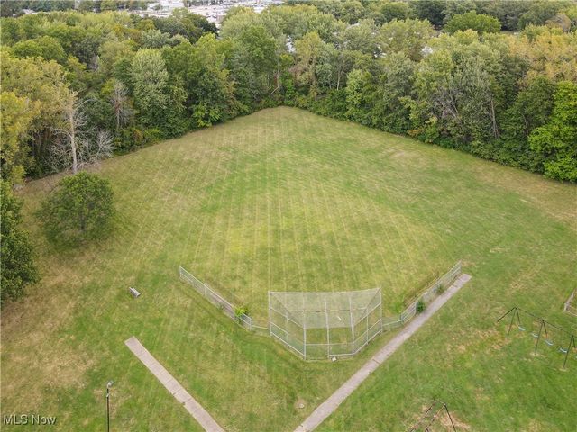 29408 Stewart Drive, North Olmsted, OH 44070