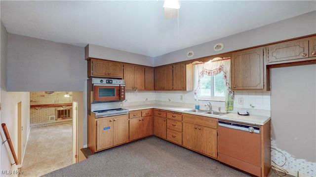 29408 Stewart Drive, North Olmsted, OH 44070