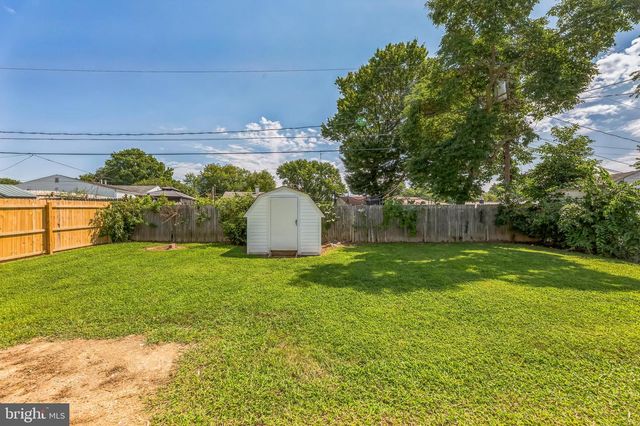 707 MOORES LN, New Castle, DE 19720