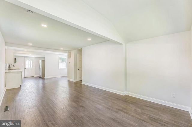 707 MOORES LN, New Castle, DE 19720