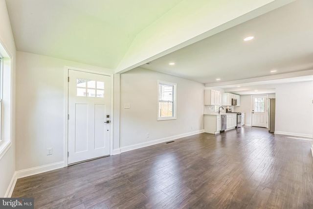 707 MOORES LN, New Castle, DE 19720