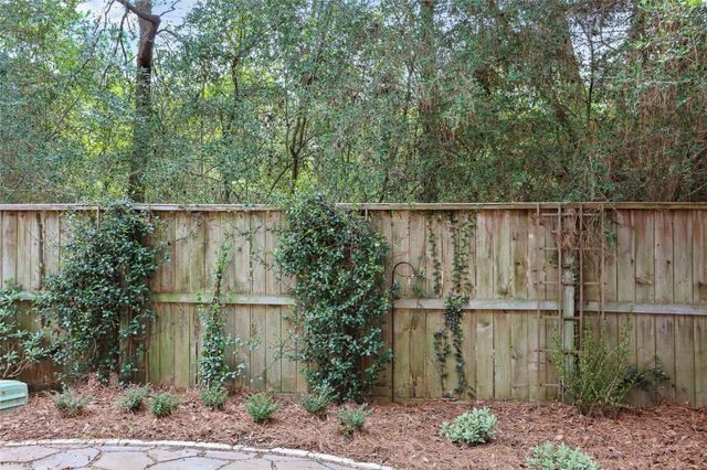 134 S Walden Elms Circle, The Woodlands, TX 77382