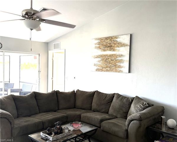 2834 NW 7th ST, Cape Coral, FL 33993