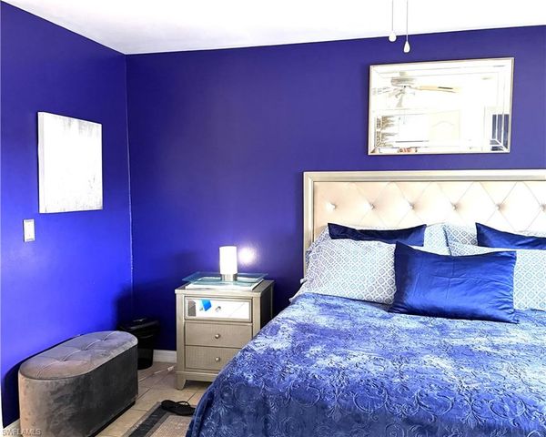 2834 NW 7th ST, Cape Coral, FL 33993