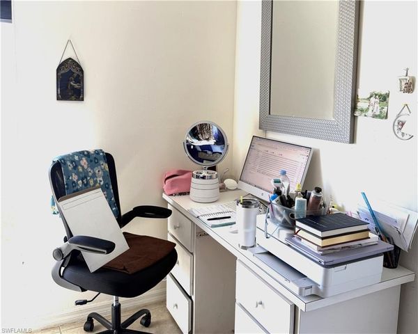 2834 NW 7th ST, Cape Coral, FL 33993