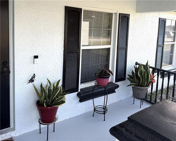 2834 NW 7th ST, Cape Coral, FL 33993