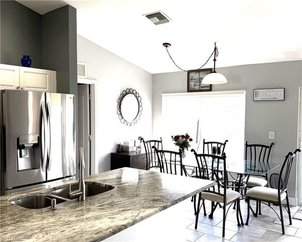 2834 NW 7th ST, Cape Coral, FL 33993