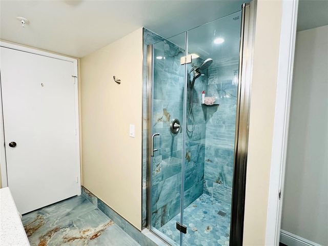 2200 S Cypress Bend Drive 802, Pompano Beach, FL 33069