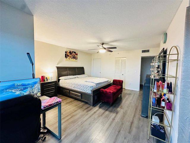 2200 S Cypress Bend Drive 802, Pompano Beach, FL 33069
