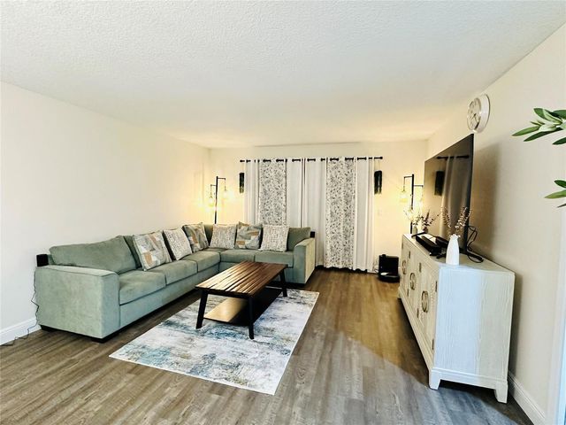 2200 S Cypress Bend Drive 802, Pompano Beach, FL 33069